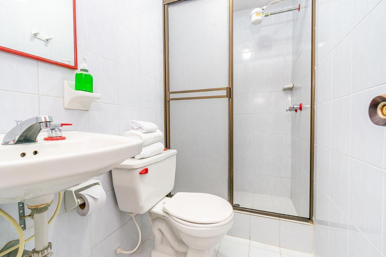 Hotel Puerta Del Sol 波帕扬 外观 照片