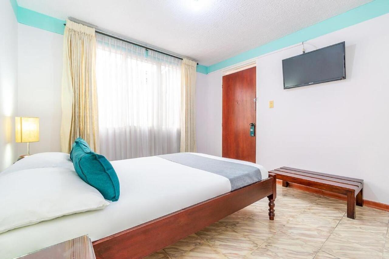 Hotel Puerta Del Sol 波帕扬 外观 照片